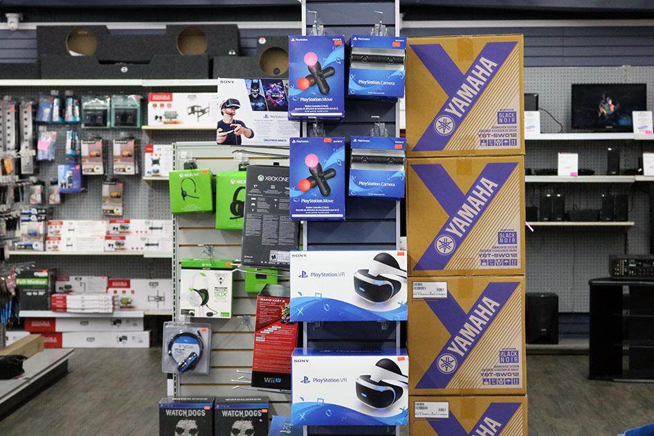 Console accessories for Xbox and PS4 including VR.